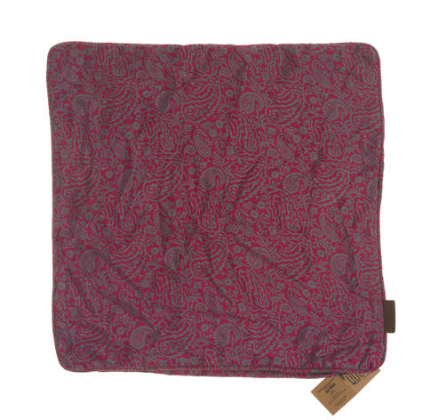 Silke pudebetræk 50x50 cm som sari pude med farverigt mønster af palmefaner i rød og grøn på varm beige bund orientalsk boho