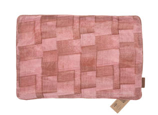 Silke pudebetræk 60x40 cm i støvet rosa med geometriske blokke og lyserøde tern. Boho vintage sari pude i indisk orientalsk etnisk stil