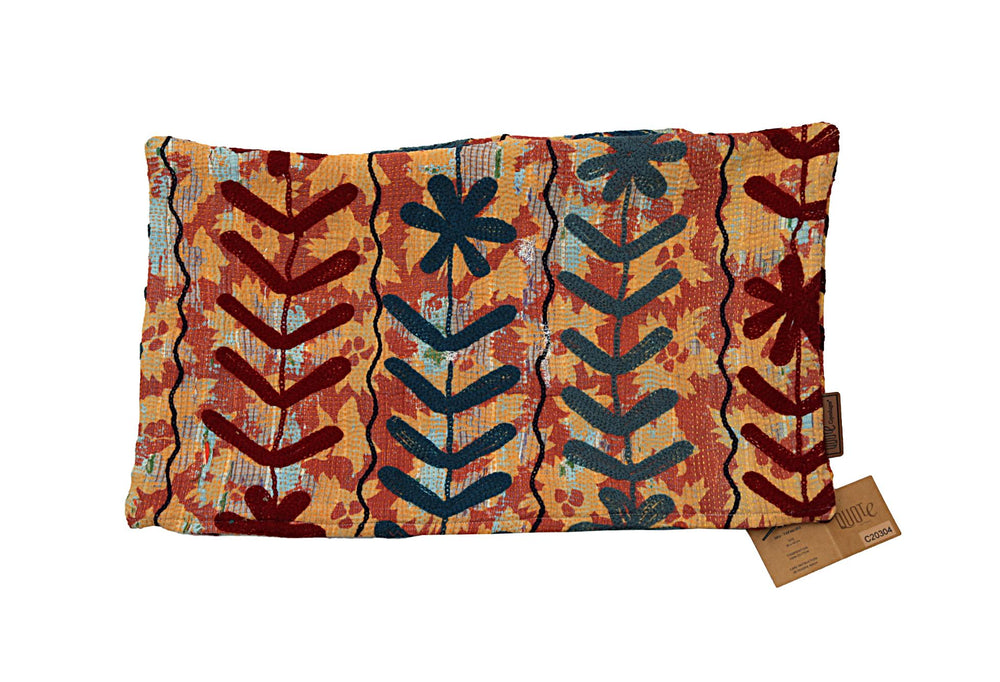 Unikt suzani pudebetrÃ¦k 30x50 cm i varm okker rÃ¸d og blÃ¥ med broderede zigzag blade og mÃ¸rke konturer i vintage boho stil