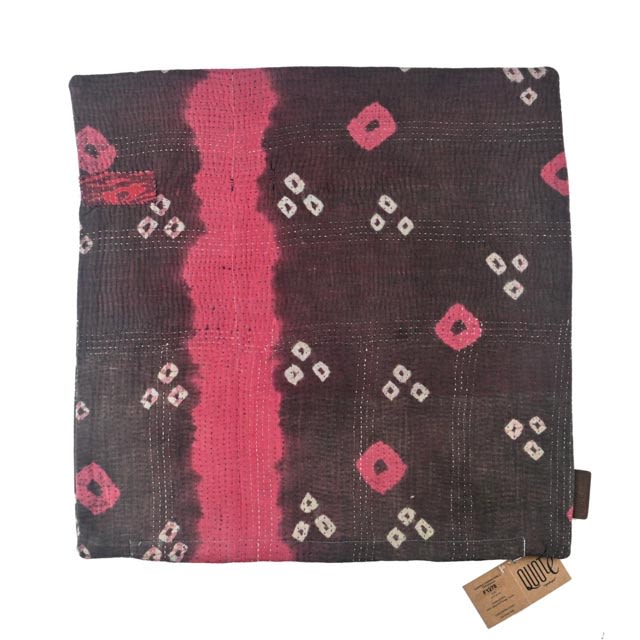 Fine Q 50x50 – Brun foncé