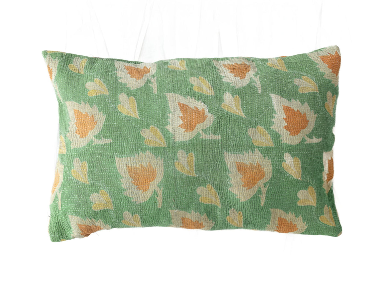 Sari pillowcase 60x40 with colorful vintage oriental patterns in pink, purple and yellow, boho bohemian Indian pillow with unique upcycled sari design