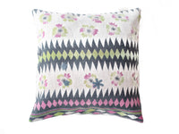 Sari pillowcase 50x50 with colorful boho bohemian pattern in white, navy, green, pink and lime as well as floral and zigzag details - unique Indian vintage sari pillow/cushion cover