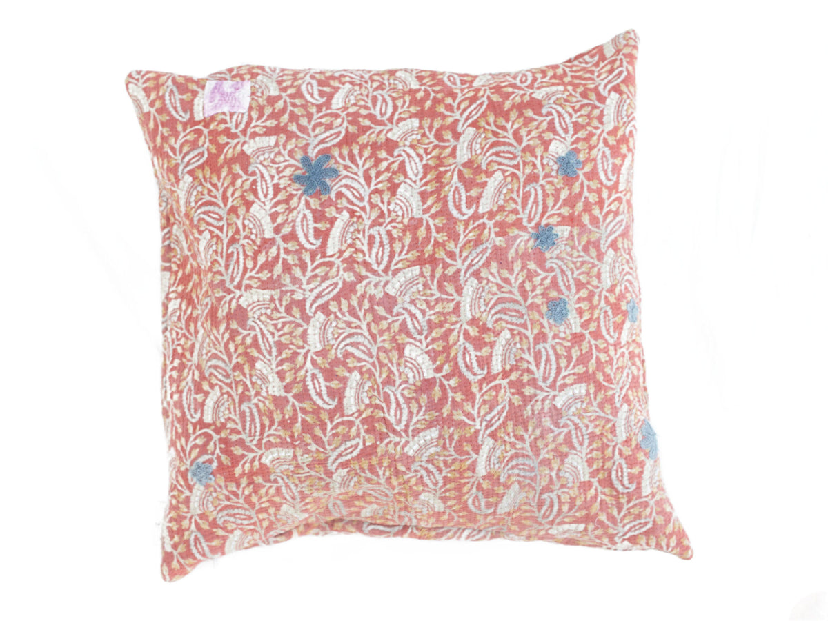 Sari pillowcase 50x50 in pink with white oriental pattern and blue flower applications - vintage boho Indian pillow (sari pillow)